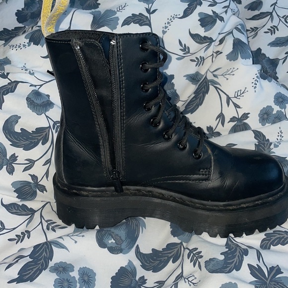 Vegan Doc Marten Platform boots - Picture 2 of 4